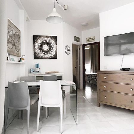 Lovely Villa - Pool Front, Private Roof Terrace, Wifi Fiber Optic Коралео Екстериор снимка