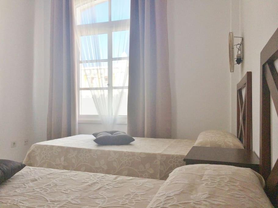 Lovely Villa - Pool Front, Private Roof Terrace, Wifi Fiber Optic Коралео Екстериор снимка