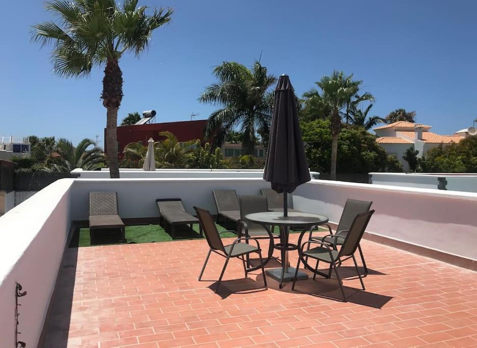 Lovely Villa - Pool Front, Private Roof Terrace, Wifi Fiber Optic Коралео Екстериор снимка